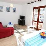 شقة With Parking Space Baska, Krk - 23071 *