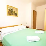 With Parking Space Baska, Krk - 23071 شقة *
